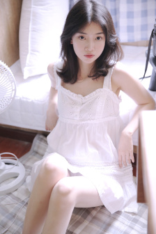 小寡妇好紧进去了好大看视频一